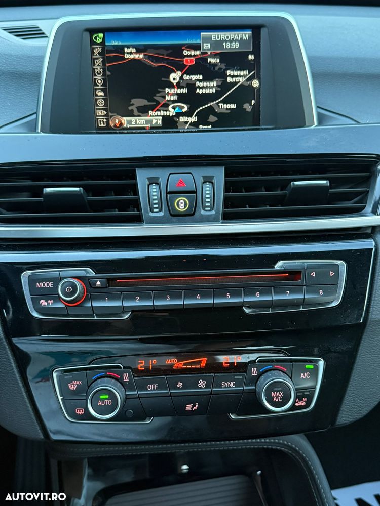 BMW X1 sDrive18d xLine - 15