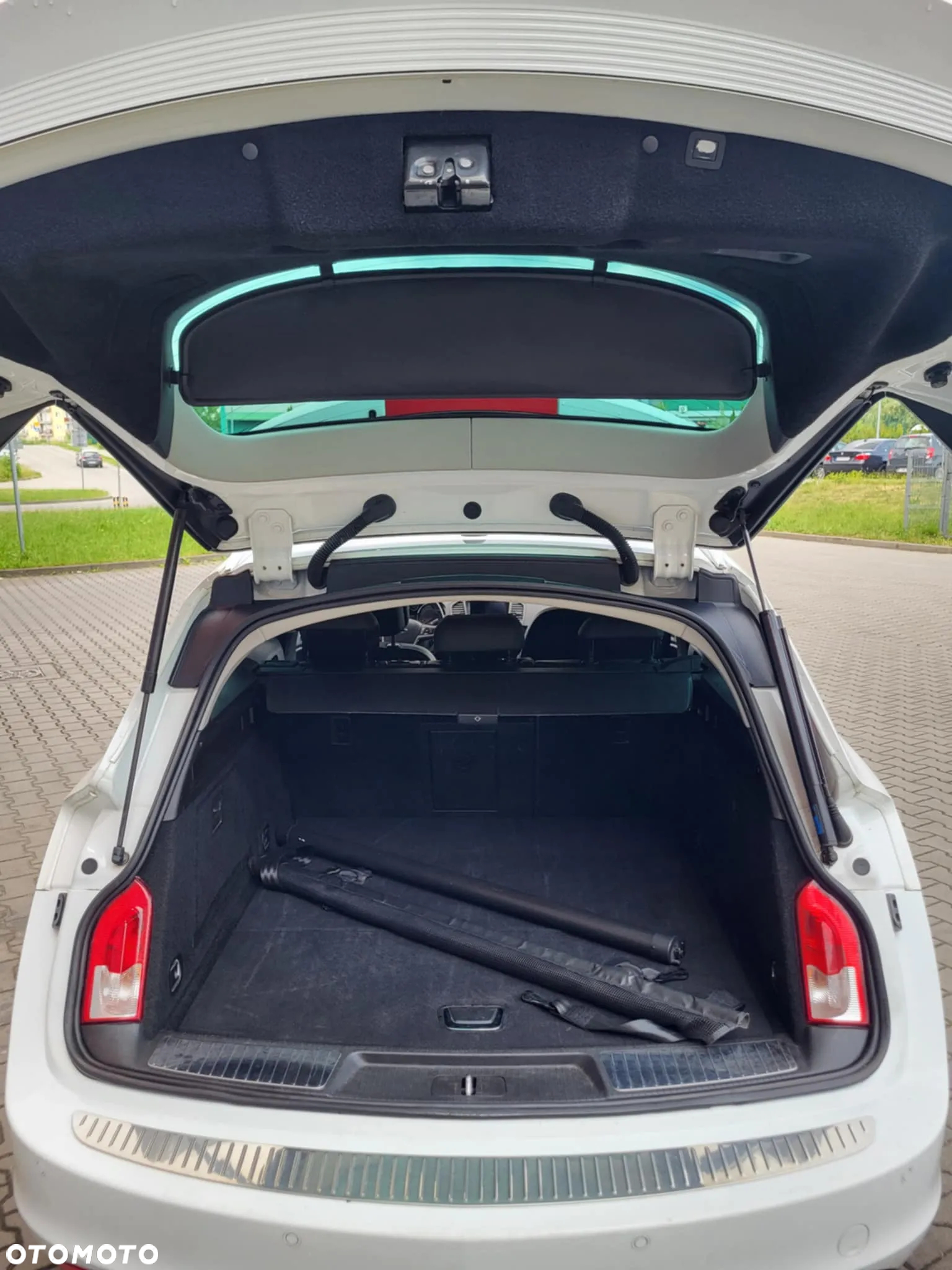 Opel Insignia 2.0 CDTI Cosmo - 13