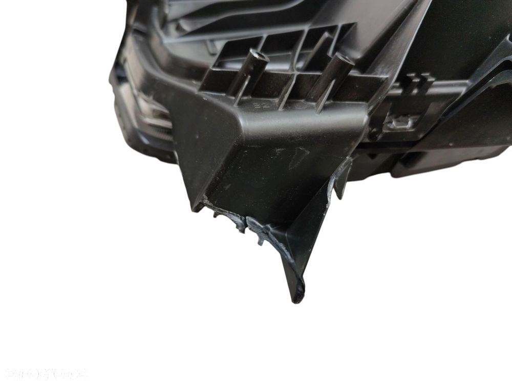 LAMPA PRAWY PRZÓD JEEP AVENGER (2022-) 54 kWh 156KM 52218718 - 5