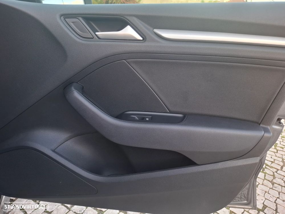 Audi A3 Limousine 1.6 TDI Advance - 44