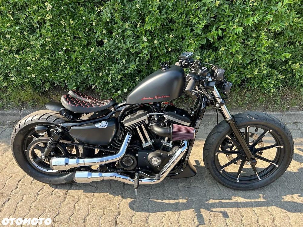 Harley-Davidson Sportster Iron 883 - 12