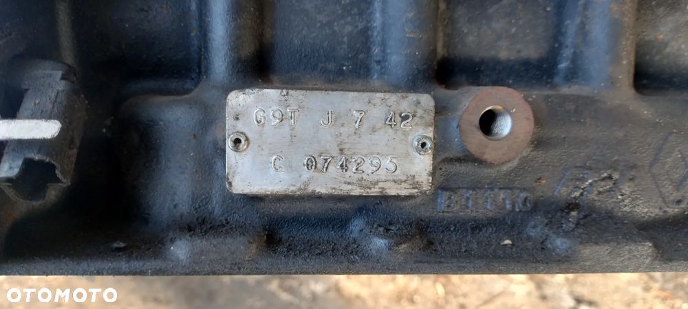 RENAULT MASTER 2,2dci espace  MOVANO G9T  blok silnika - 4