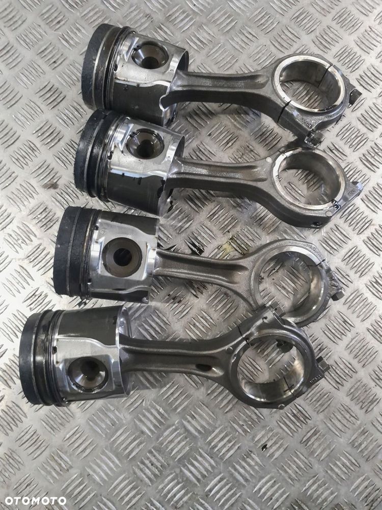 KORBOWÓD Z TŁOKIEM KORBOWODY TŁOKI RENAULT MIDLUM DXI 220 5 7 VOLVO FL - 1