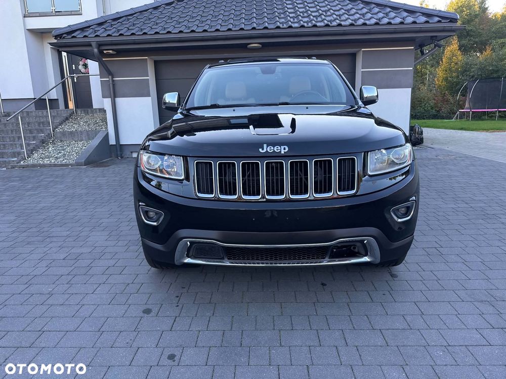 Jeep Grand Cherokee - 17