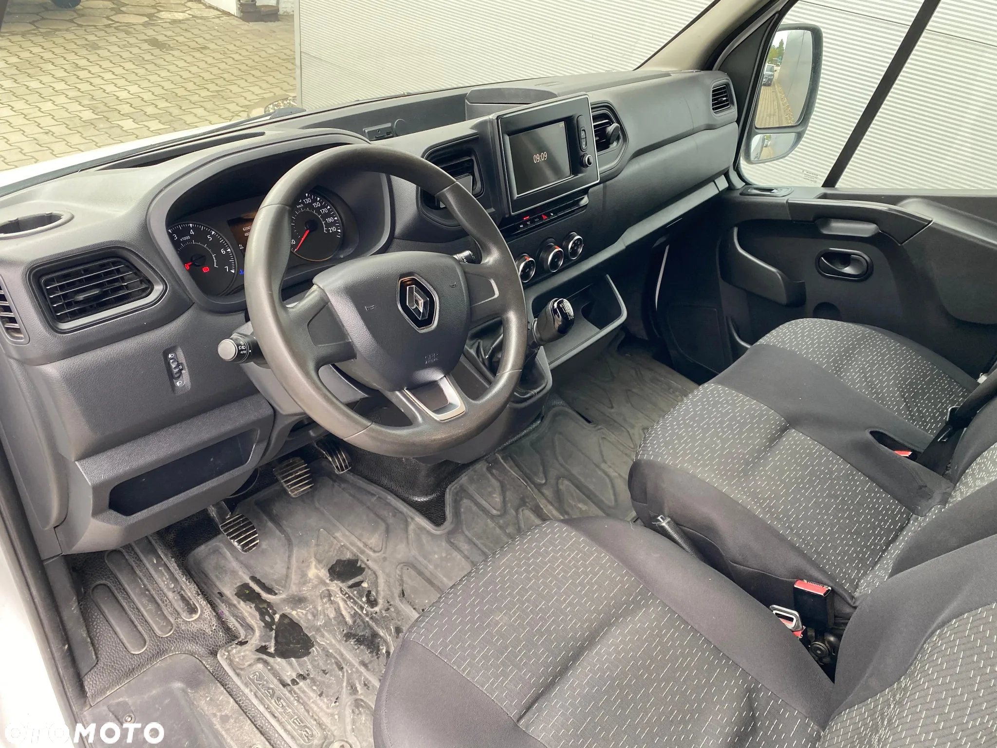 Renault MASTER Wywrotka ze skrzynią narzędziową - 20