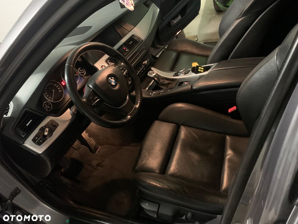 BMW Seria 5 - 11