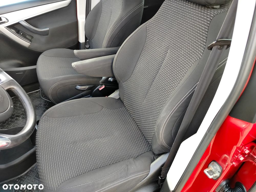 Citroën C4 Grand Picasso 1.6 e-HDi FAP EGS6 (7-Sitzer) Exclusive - 17