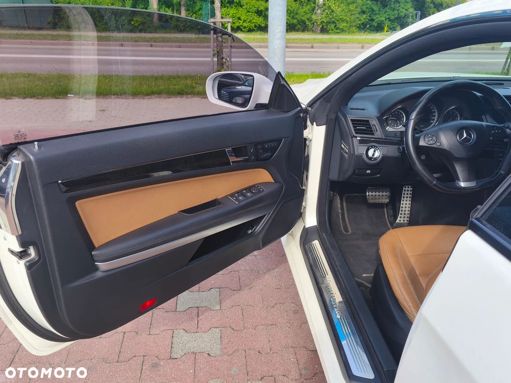 Mercedes-Benz Klasa E 350 CDI BlueEff - 9