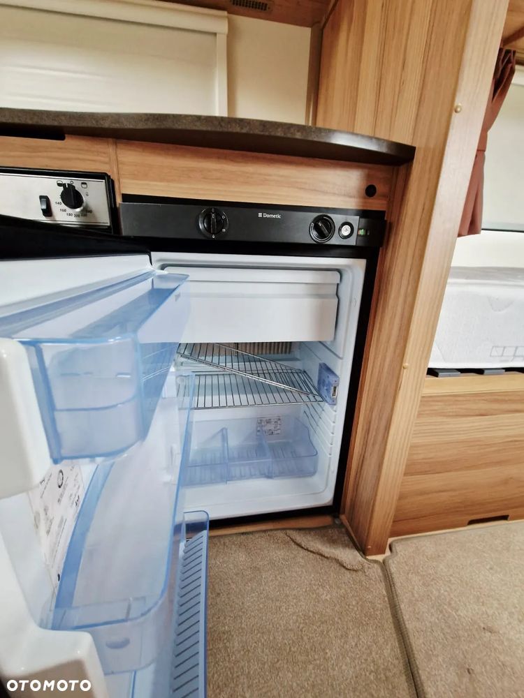 Bailey PURSUIT 550-4 TRUMA COMBI PRZEDSIONEK ALUTECH BODY - 26