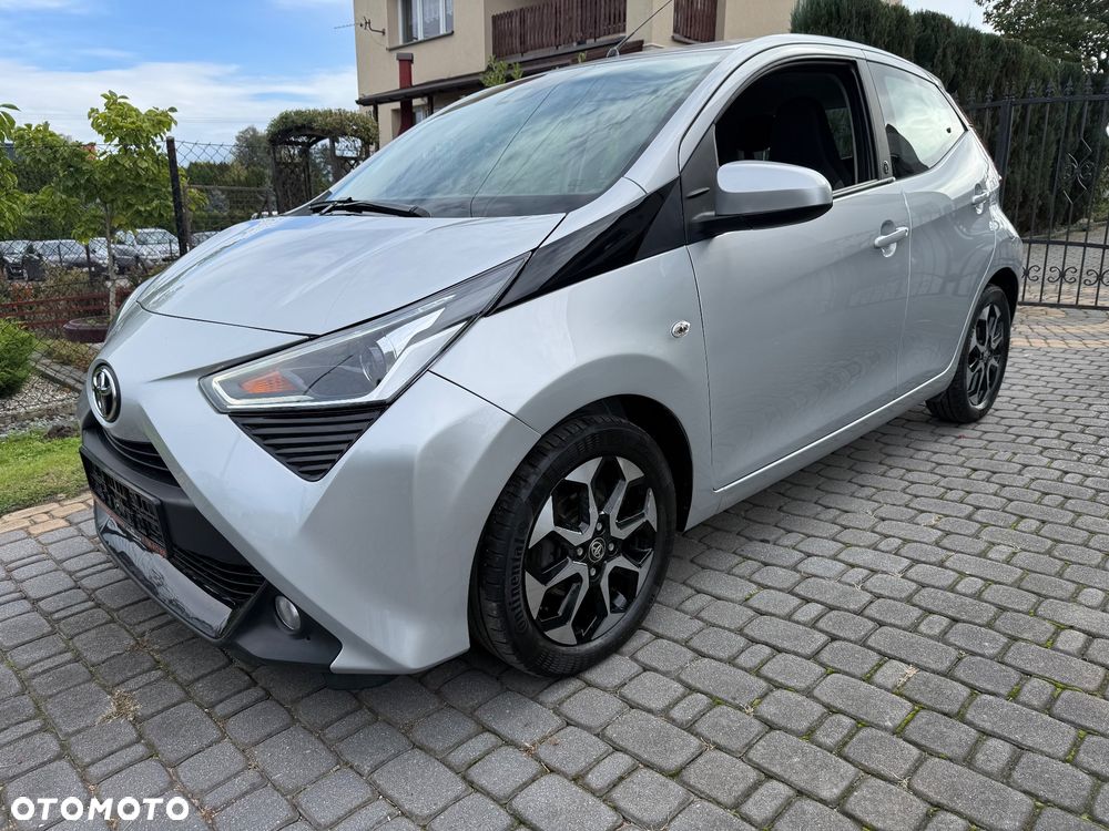 Toyota Aygo x.shift x-play connect - 16
