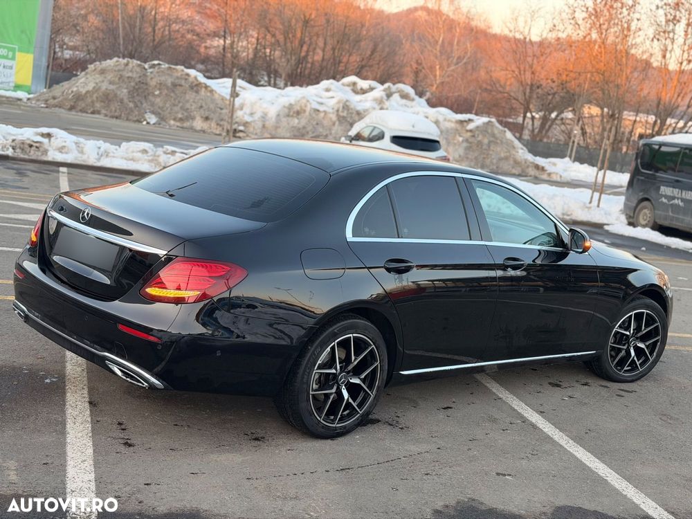 Mercedes-Benz E 220 d 9G-TRONIC Avantgarde - 4