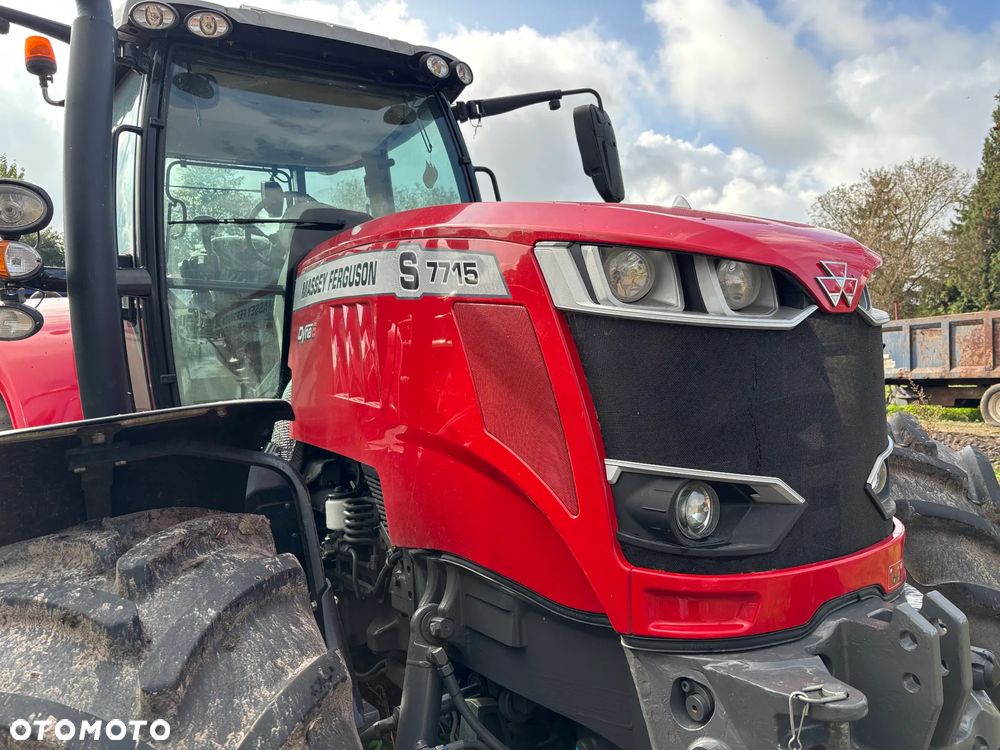Massey Ferguson 7715S - 5