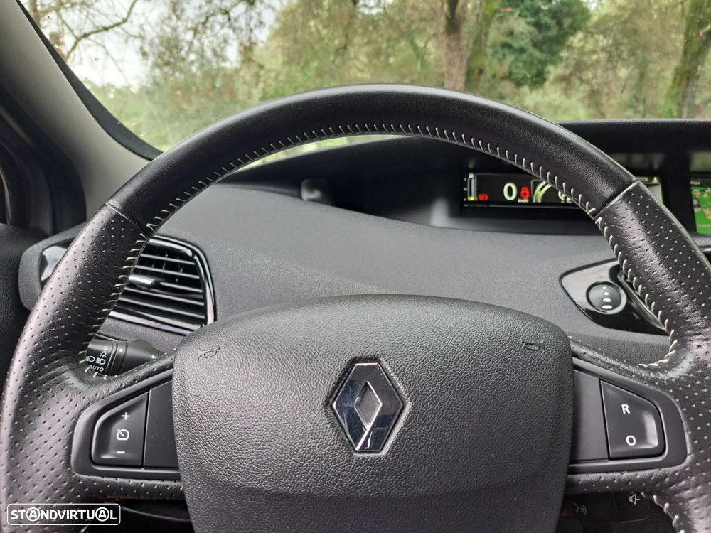 Renault Scénic 1.5 dCi Bose Edition SS - 14