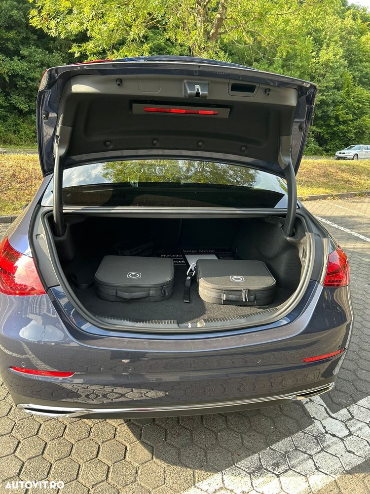 Mercedes-Benz C 300 e 4Matic 9G-TRONIC Avantgarde Advanced - 5