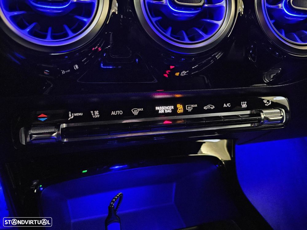 Mercedes-Benz CLA 250 e 8G-DCT AMG Line Advanced Plus - 19