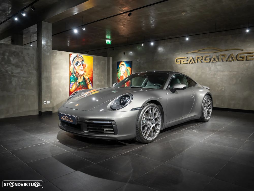 Porsche 911 (992) Carrera 4 PDK - 17