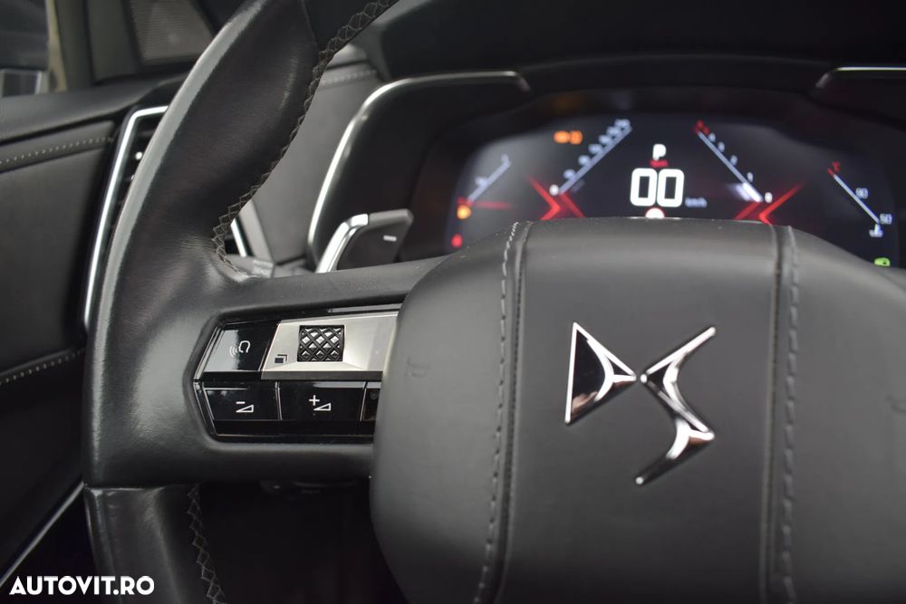 DS Automobiles DS 7 Crossback - 25