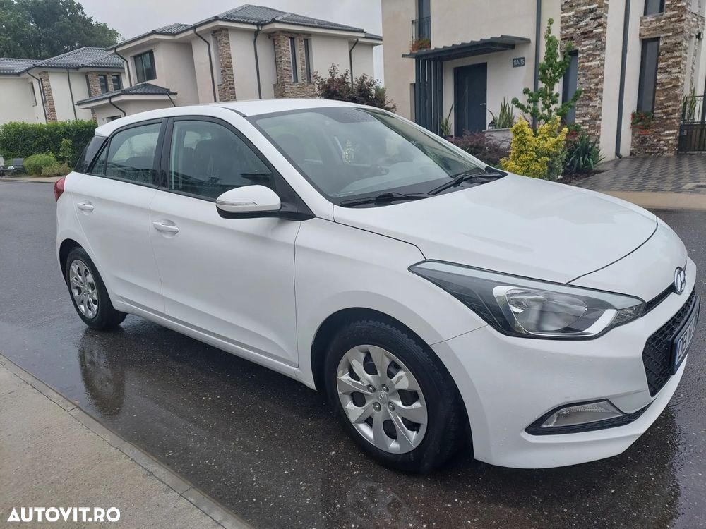 Hyundai i20 1.25 84CP M/T Comfort - 1