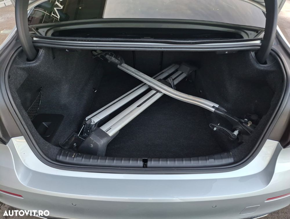 BMW Seria 5 520d xDrive Aut. Luxury Line - 27