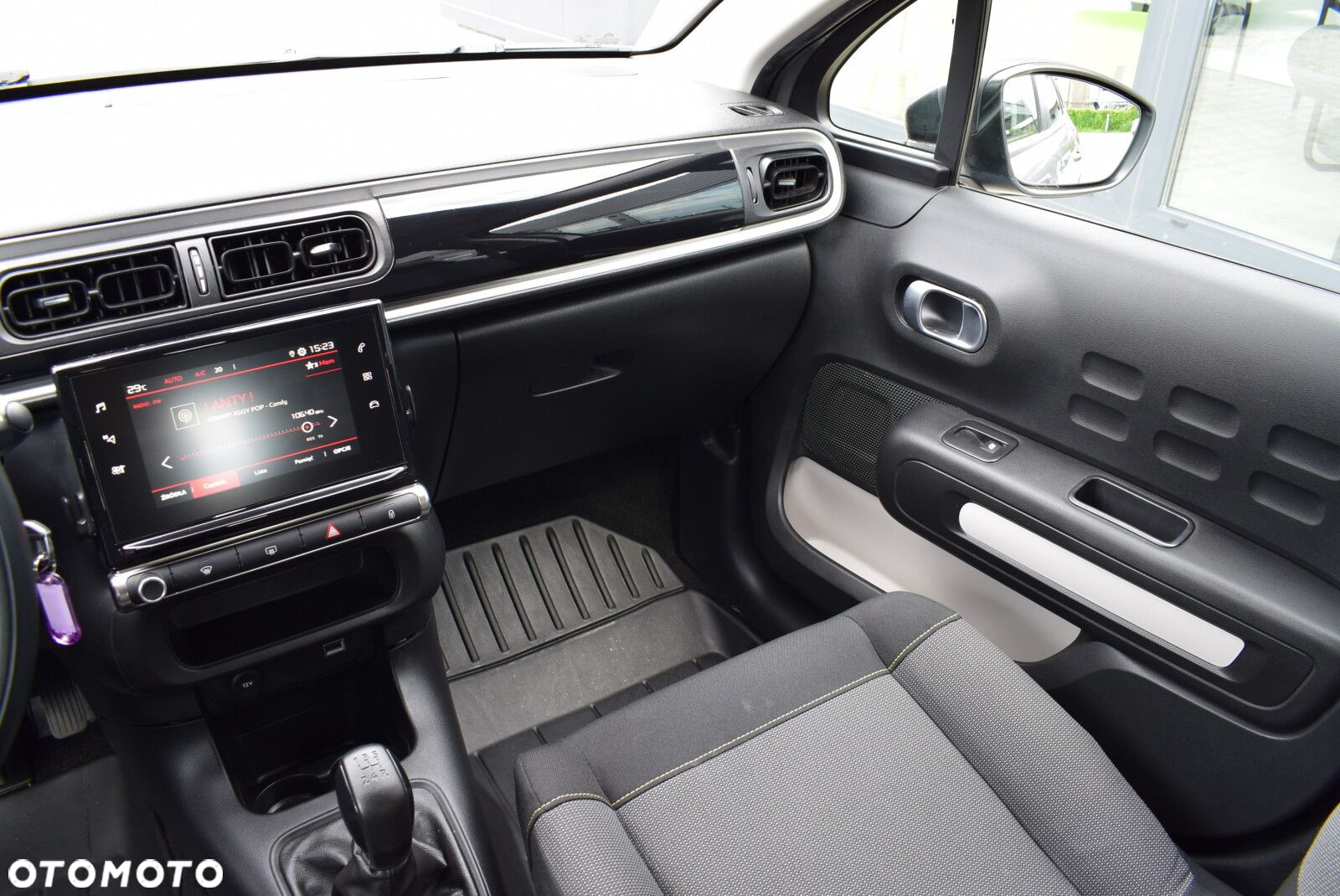 Citroën C3 1.2 PureTech Feel - 16