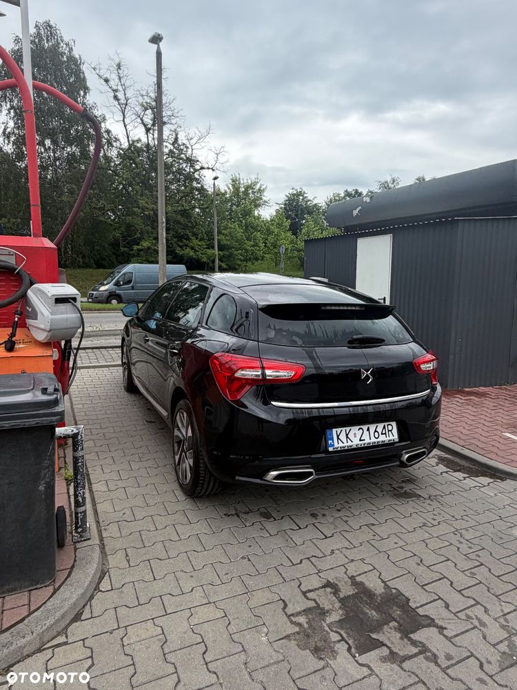 Citroën DS5 2.0 HDi Pure Pearl - 1