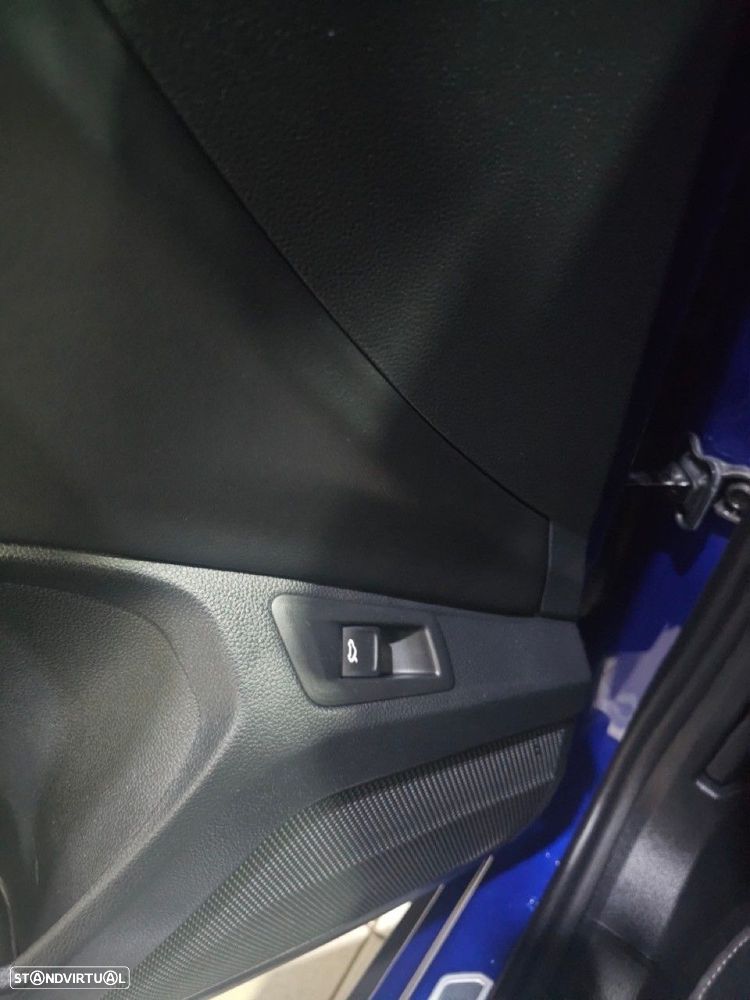 VW T-Roc 2.0 TDI R-Line DSG - 27