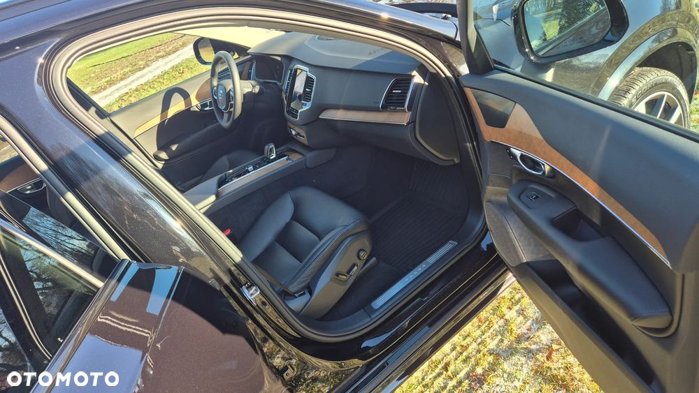 Volvo XC 90 - 14