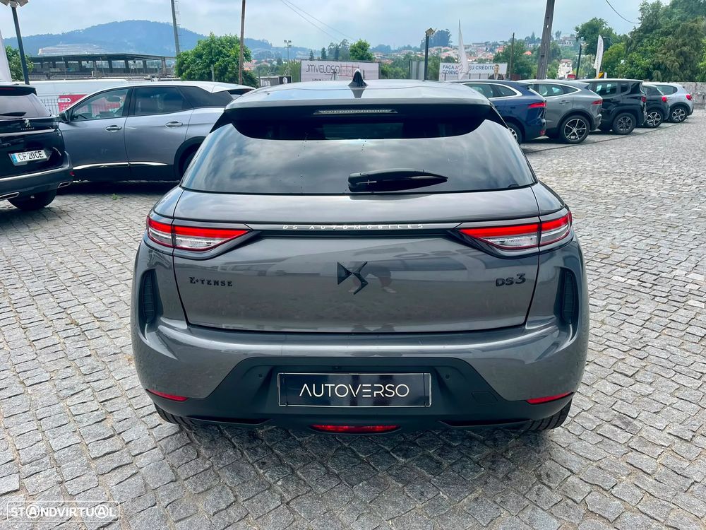 DS DS3 E-Tense Performance Line + - 8