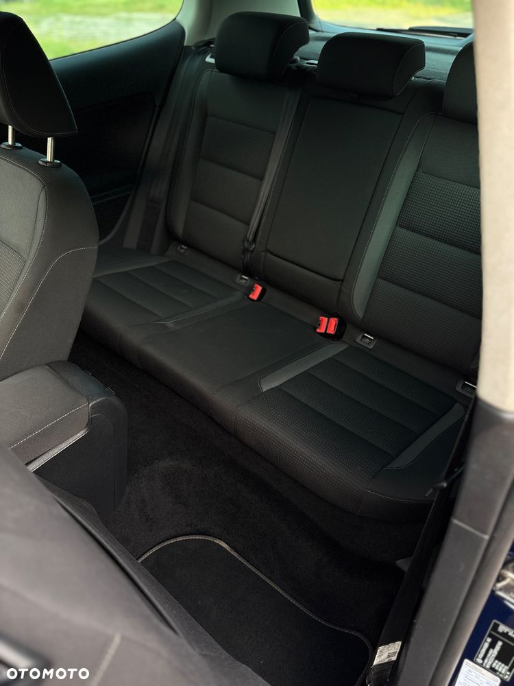 Volkswagen Golf 1.2 TSI BlueMotion Technology Comfortline - 12