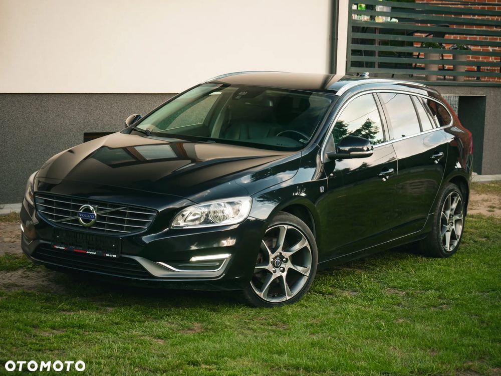 Volvo V60 D4 Ocean Race - 1