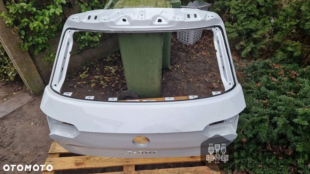 VW T-roc klapa bagażnika - 5