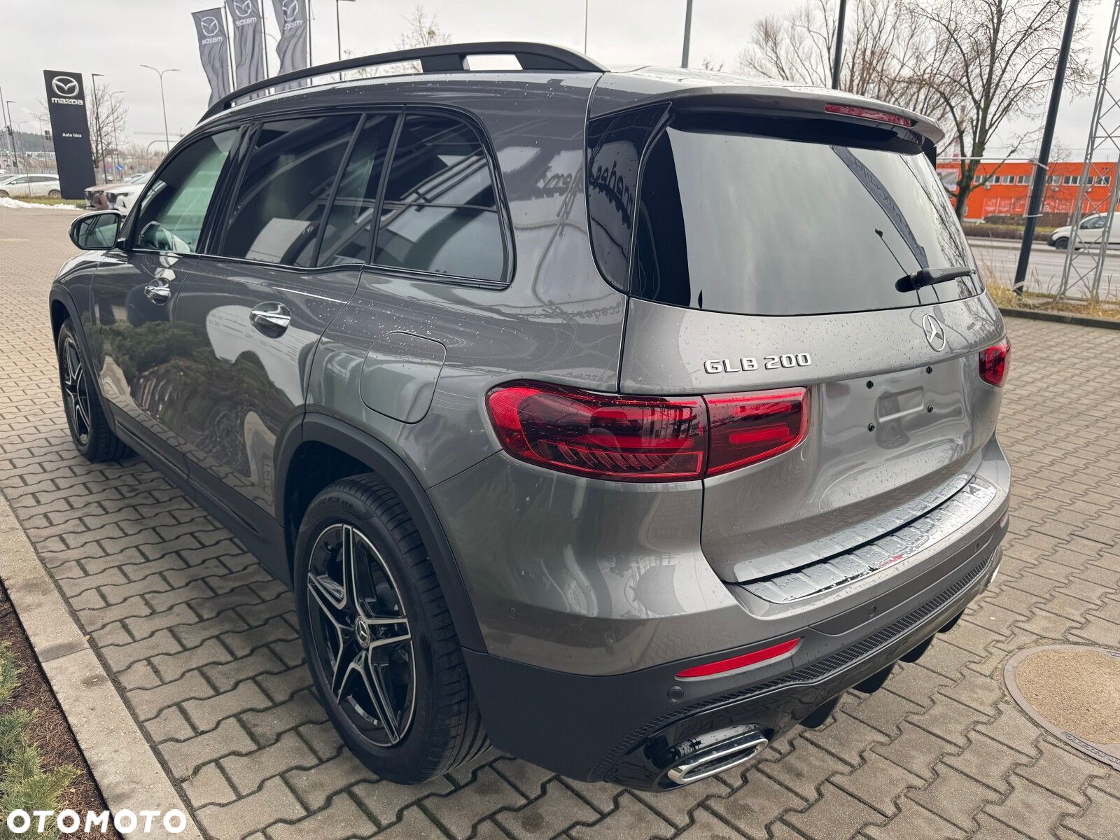 Mercedes-Benz GLB - 5