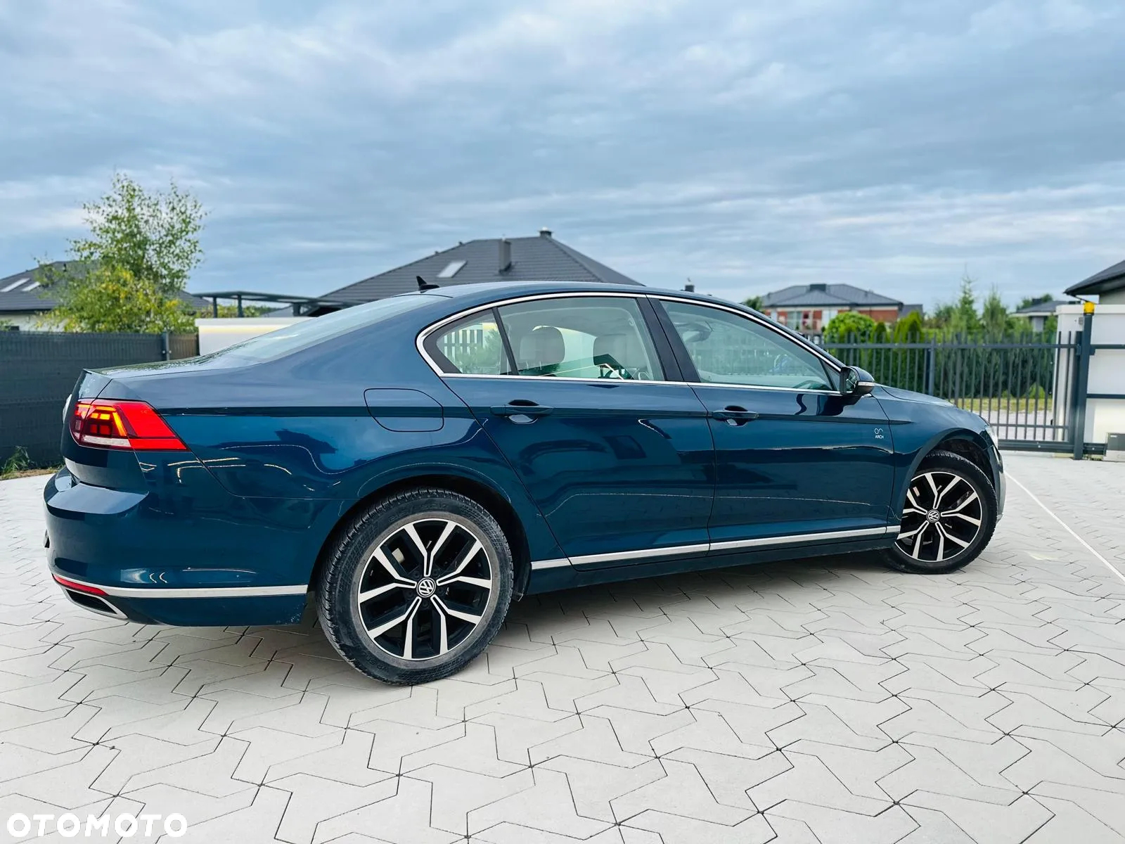 Volkswagen Passat 1.5 TSI EVO Elegance DSG - 10