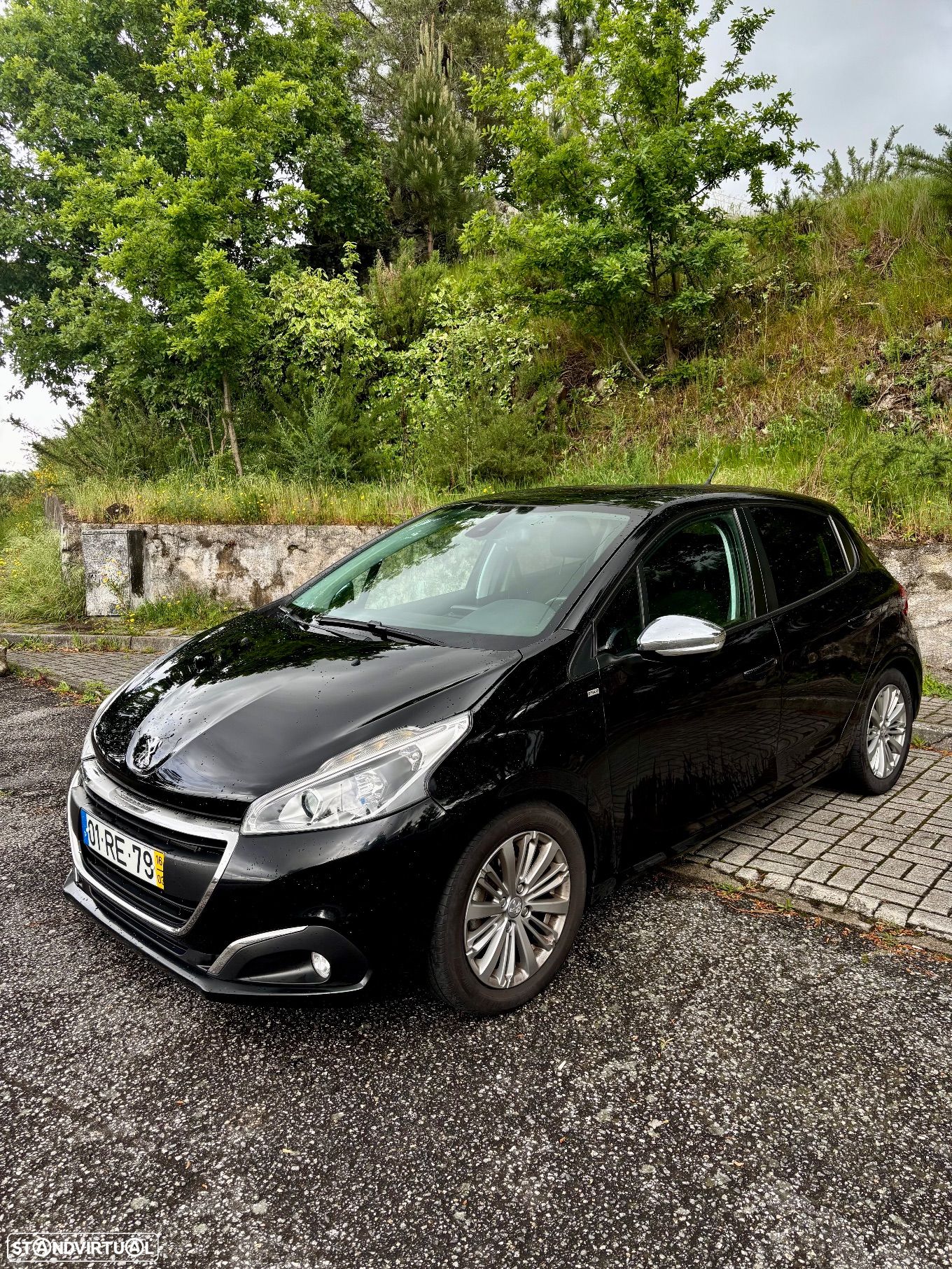 Peugeot 208 1.6 BlueHDi Style - 1