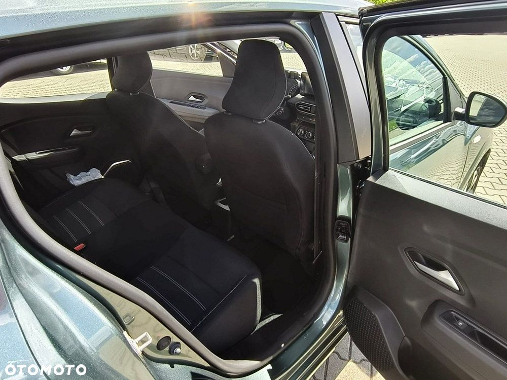 Dacia Sandero - 16