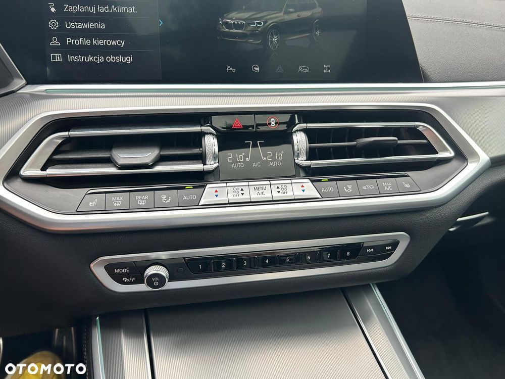 BMW X5 xDrive45e - 37