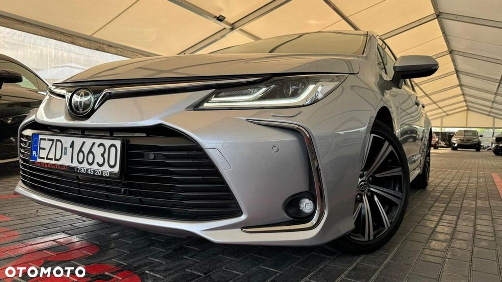 Toyota Corolla - 17
