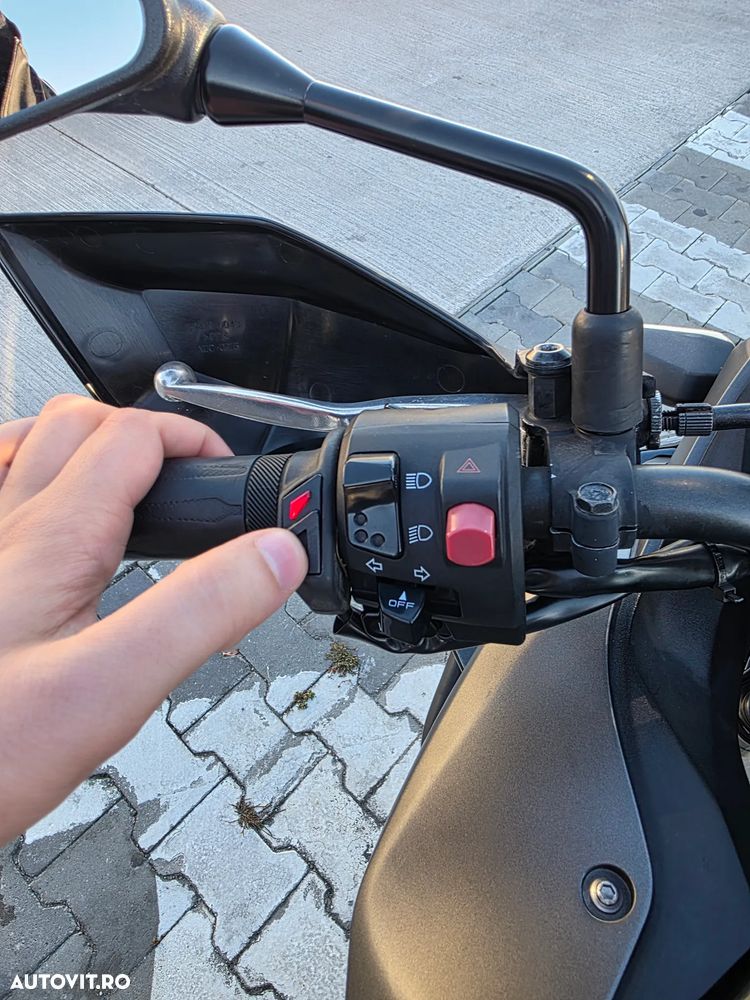 Kawasaki Versys-X 300 - 9