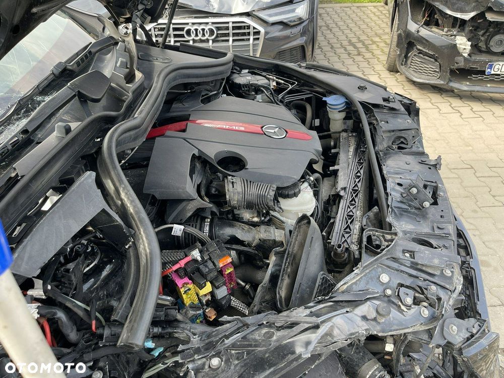 Mercedes-Benz GLE - 15