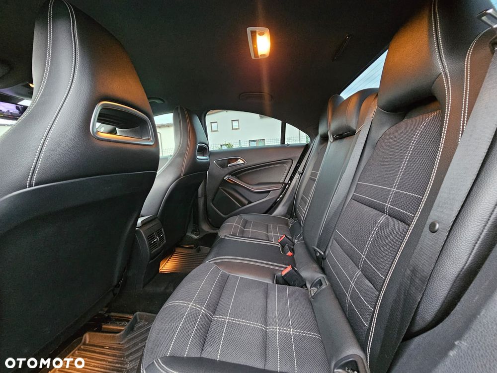 Mercedes-Benz CLA 200 CDI - 18