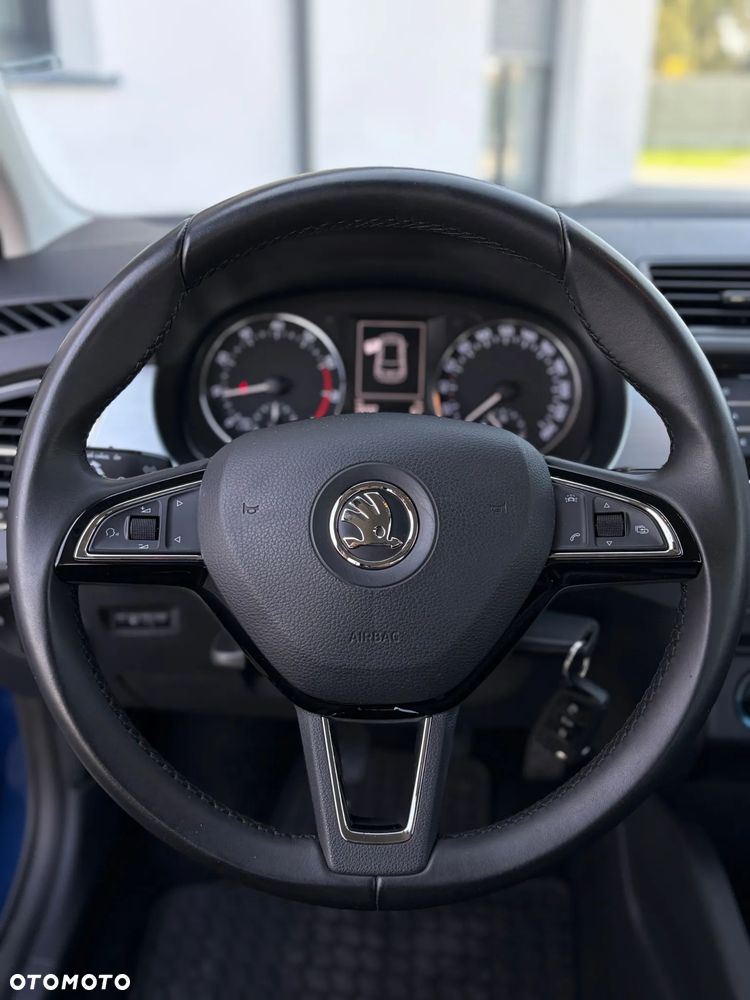 Skoda Fabia 1.0 MPI Ambition - 32