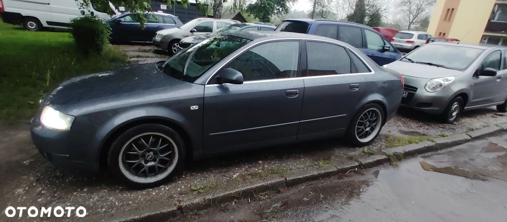 Audi A4 Limousine - 2