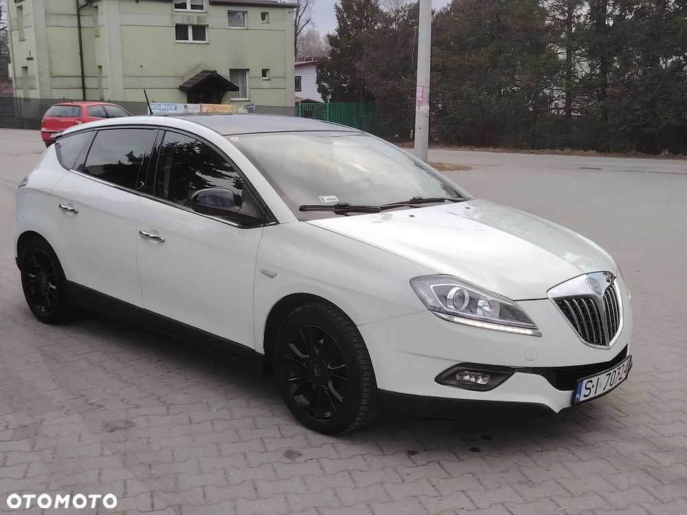 Lancia Delta 1.4 T-Jet Argento Euro5 - 6