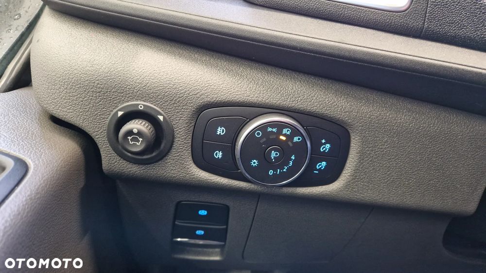 Ford TRANSIT 350 L4H3 - 15