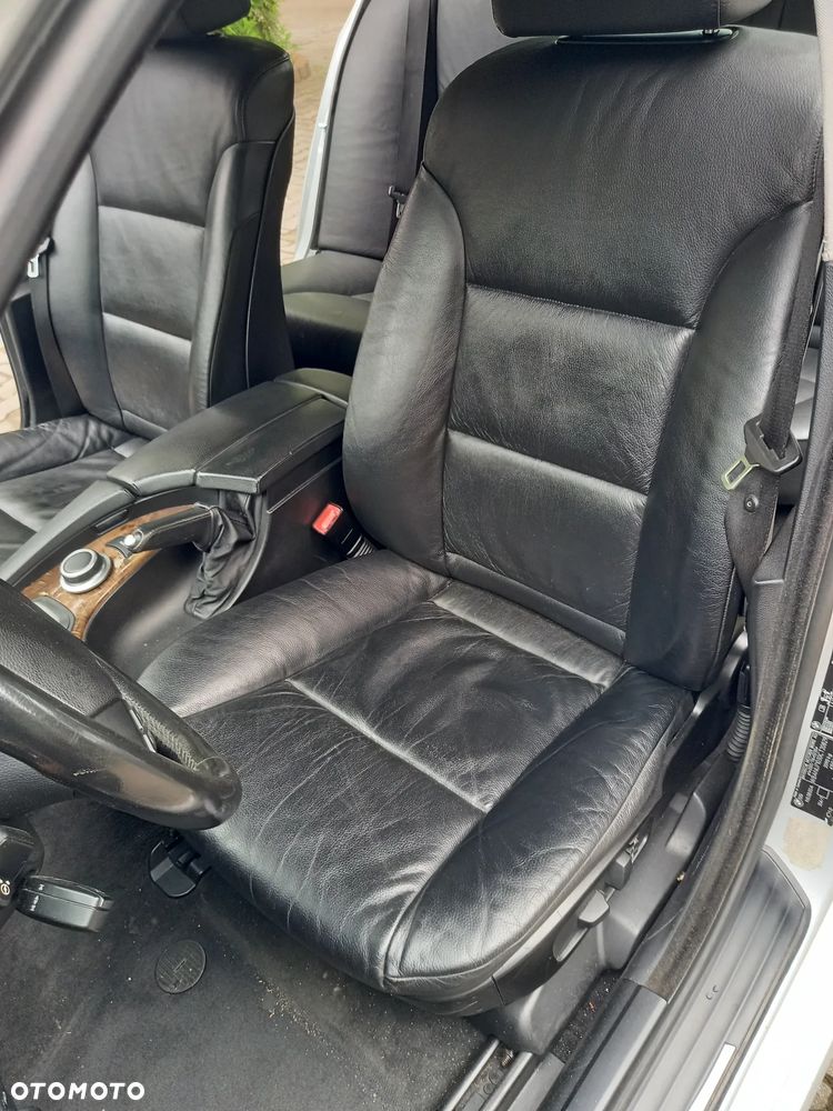 BMW Seria 5 530i - 12
