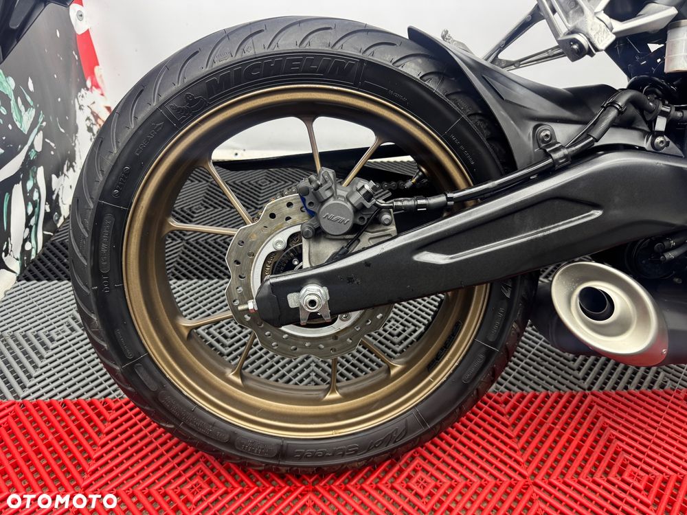 Honda CB - 26