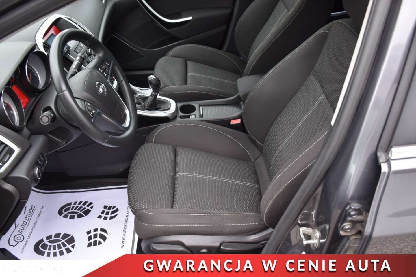 Opel Astra 2.0 CDTI DPF Sports Tourer - 11