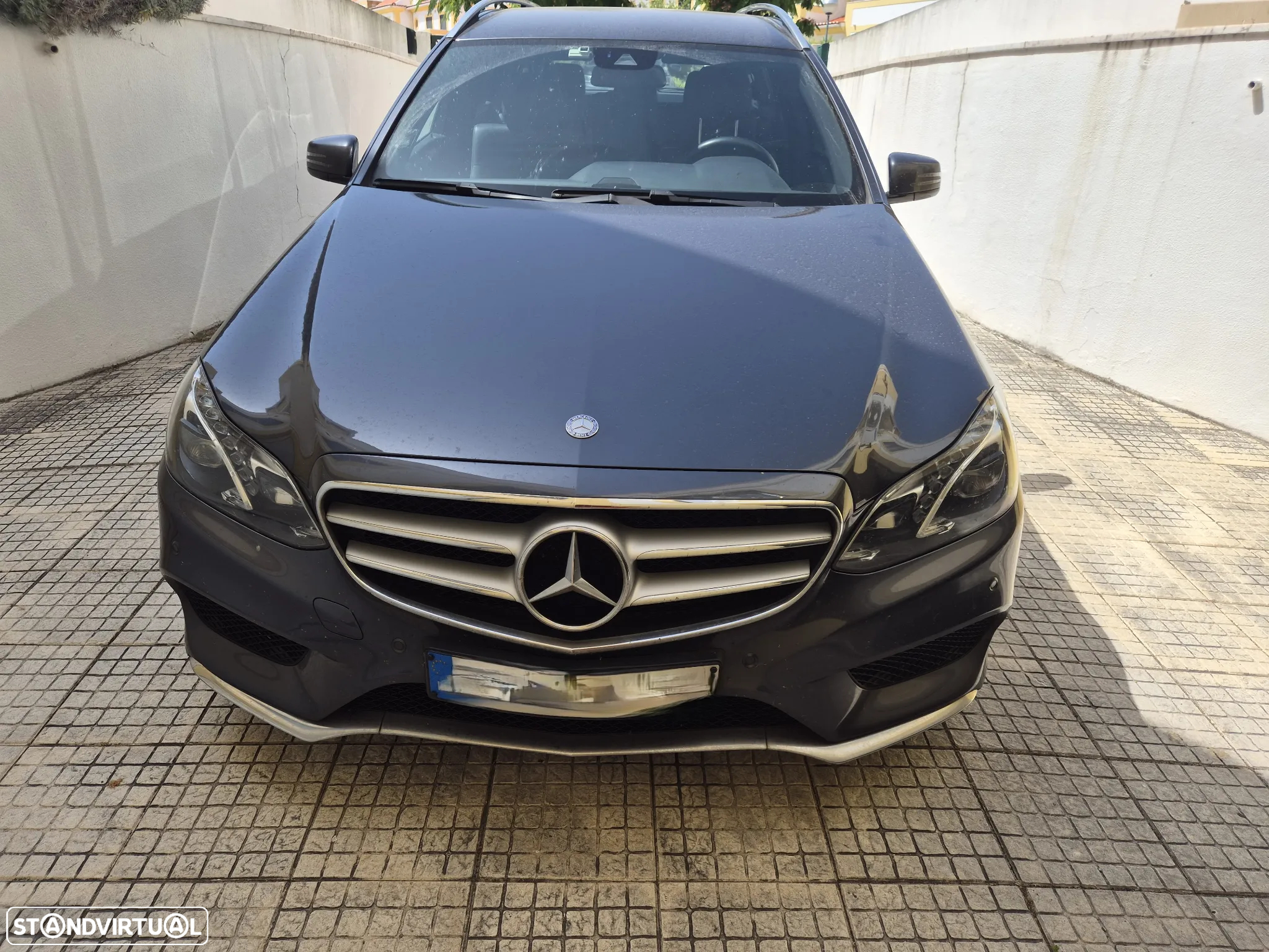 Mercedes-Benz E 300 - 13