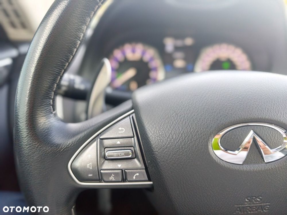 Infiniti Q50 Q50S Hybrid Sport Tech AWD - 18