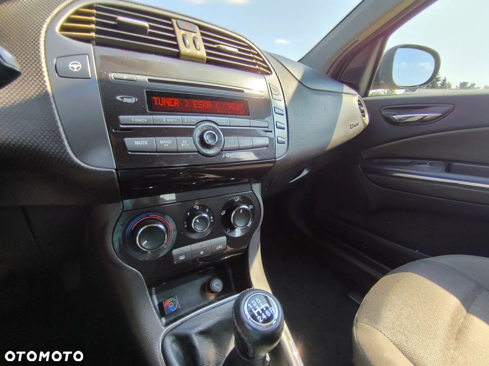 Fiat Bravo 1.4 16V Dynamic - 20